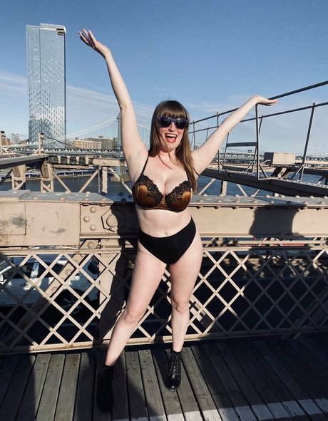 Nagie wyciekłe zdjęcie OnlyFans od Loisplz