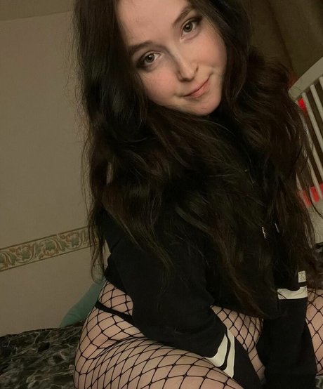 Nagie wyciekłe zdjęcie OnlyFans od Brattyrin
