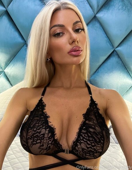 Nagie wyciekłe zdjęcie OnlyFans od Calif0rniumlady