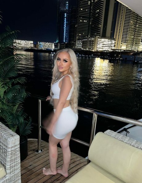Nagie wyciekłe zdjęcie OnlyFans od Alicia Bell