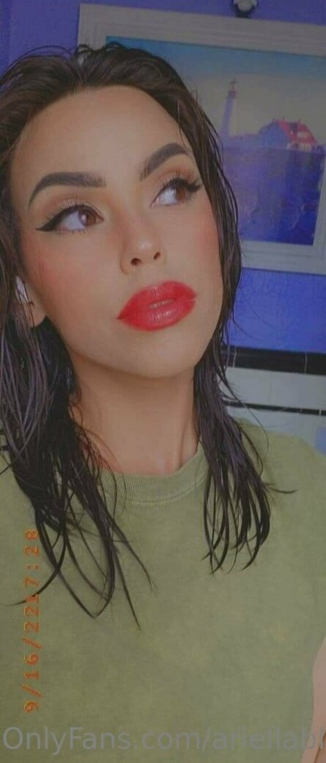 Nagie wyciekłe zdjęcie OnlyFans od Ariellabloom