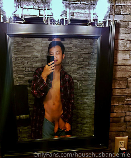 Nagie wyciekłe zdjęcie OnlyFans od Househusbandernie