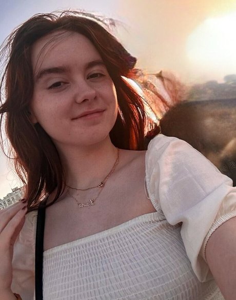 Nagie wyciekłe zdjęcie OnlyFans od Laura Anne