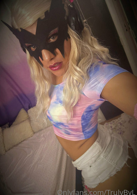 Nagie wyciekłe zdjęcie OnlyFans od Trulybyl