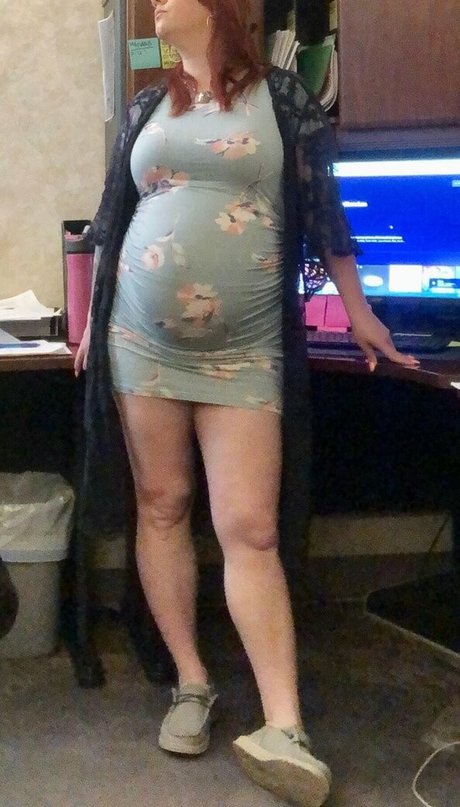 Nagie wyciekłe zdjęcie OnlyFans od Preggosauruspeach