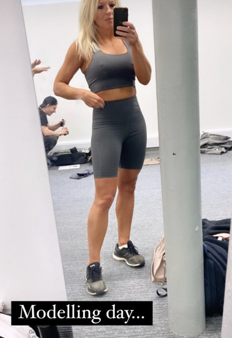 Nagie wyciekłe zdjęcie OnlyFans od Gail Emms