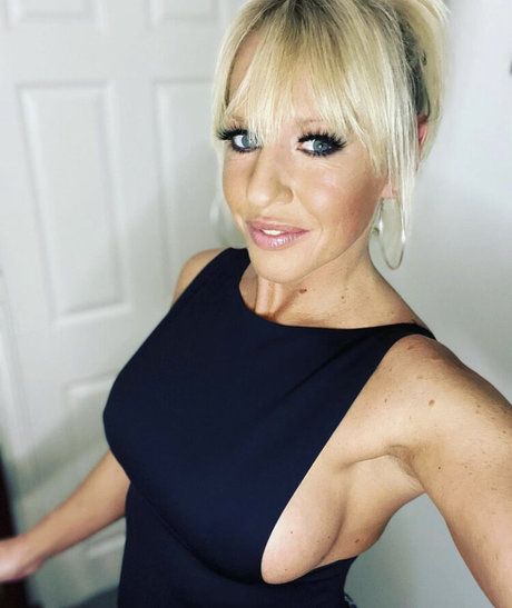 Nagie wyciekłe zdjęcie OnlyFans od Gail Emms