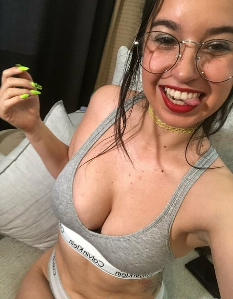 Nagie wyciekłe zdjęcie OnlyFans od Smilingcici