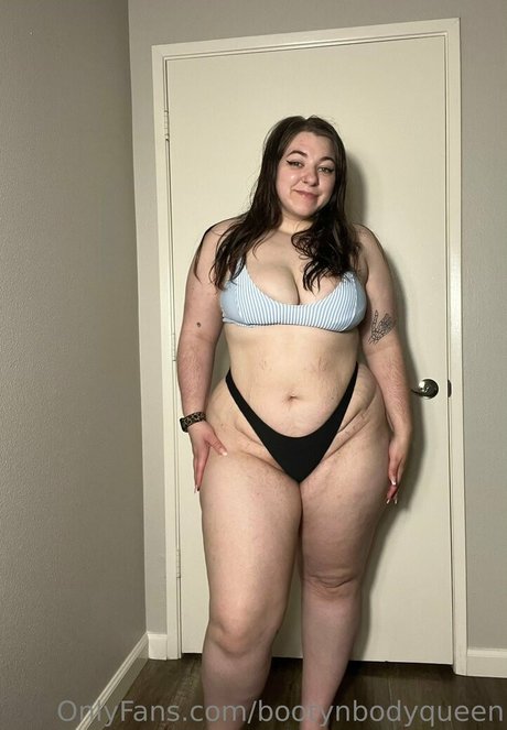 Nagie wyciekłe zdjęcie OnlyFans od Bootynbodyqueen