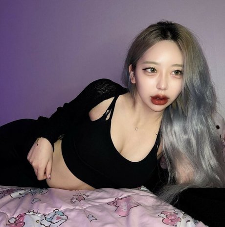 Nagie wyciekłe zdjęcie OnlyFans od Jeeiqueen