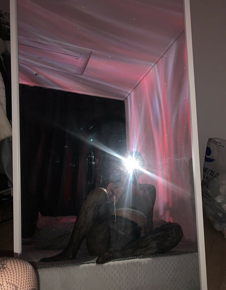 Nagie wyciekłe zdjęcie OnlyFans od Jeeiqueen