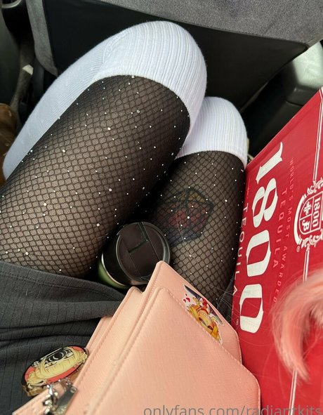 Nagie wyciekłe zdjęcie OnlyFans od Radiantkitsune