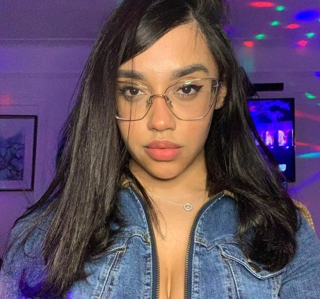 Nagie wyciekłe zdjęcie OnlyFans od Itsqueennovaa