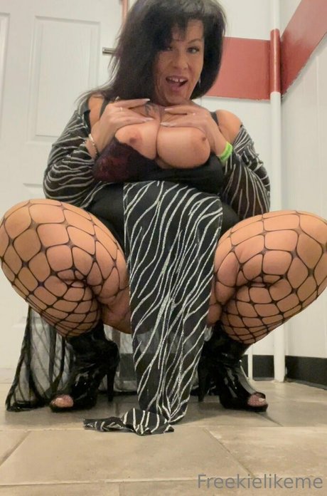 Nagie wyciekłe zdjęcie OnlyFans od Freekielikeme