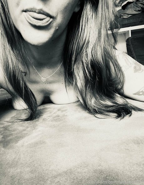 Nagie wyciekłe zdjęcie OnlyFans od Ladylisa33