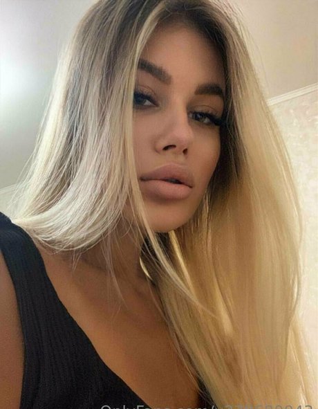 Nagie wyciekłe zdjęcie OnlyFans od Blondyangel