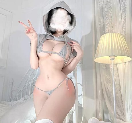 Nagie wyciekłe zdjęcie OnlyFans od Icatzi