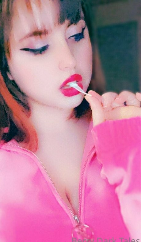 Nagie wyciekłe zdjęcie OnlyFans od Berrydarktales