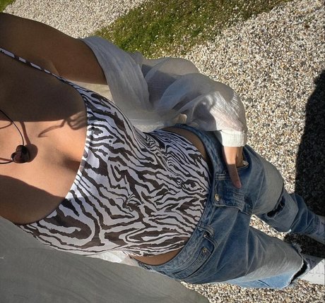 Nagie wyciekłe zdjęcie OnlyFans od Ella Mendelsohn