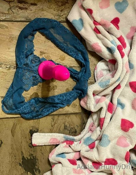 Nagie wyciekłe zdjęcie OnlyFans od Adrianahunnydrip