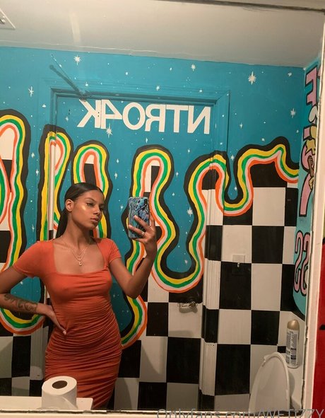 Nagie wyciekłe zdjęcie OnlyFans od Itspocahontas