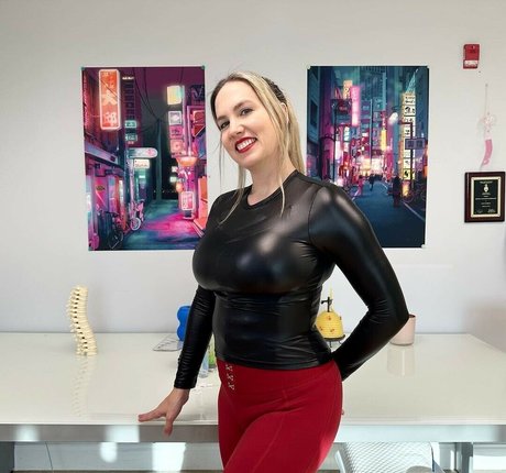 Nagie wyciekłe zdjęcie OnlyFans od Mondragon Chiropractic