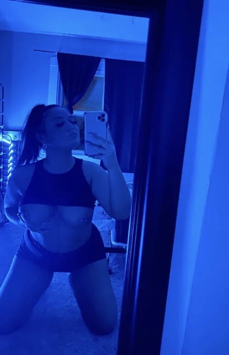 Nagie wyciekłe zdjęcie OnlyFans od Lexiire