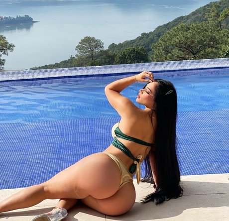 Ashley Carolina