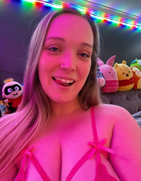Nagie wyciekłe zdjęcie OnlyFans od Curvycutiexo