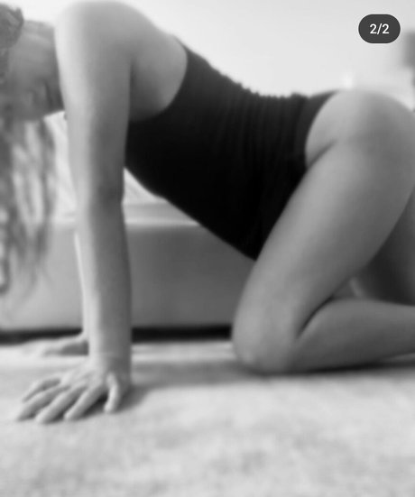 Nagie wyciekłe zdjęcie OnlyFans od Moon Bloodgood