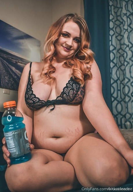 Nagie wyciekłe zdjęcie OnlyFans od Kinkycurvykat
