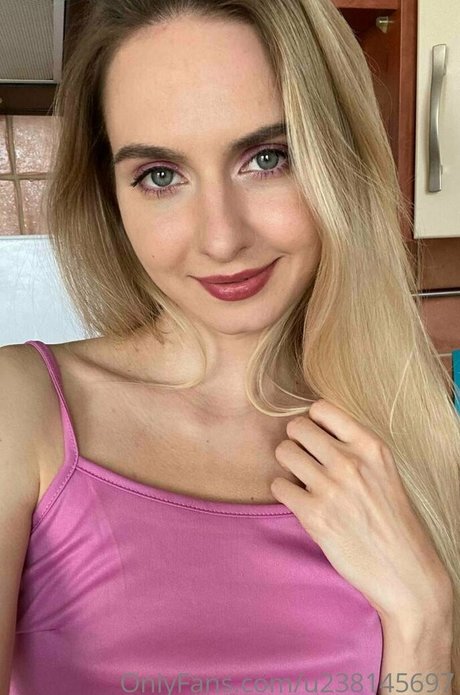 Nagie wyciekłe zdjęcie OnlyFans od Anastayshaa