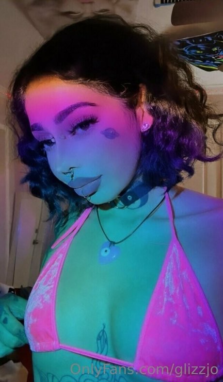 Nagie wyciekłe zdjęcie OnlyFans od Glizzjo