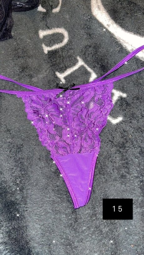 Nagie wyciekłe zdjęcie OnlyFans od Babymooshi