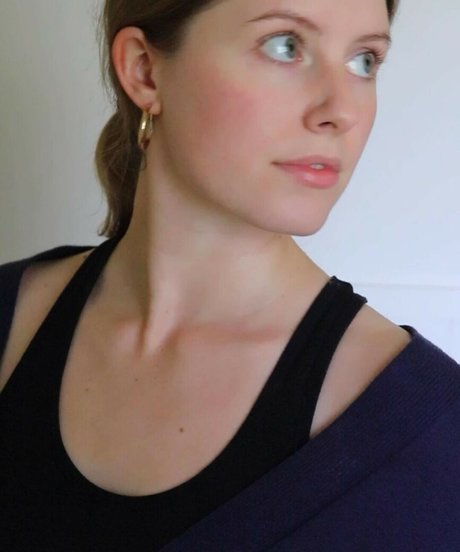 Nagie wyciekłe zdjęcie OnlyFans od Ozley Asmr