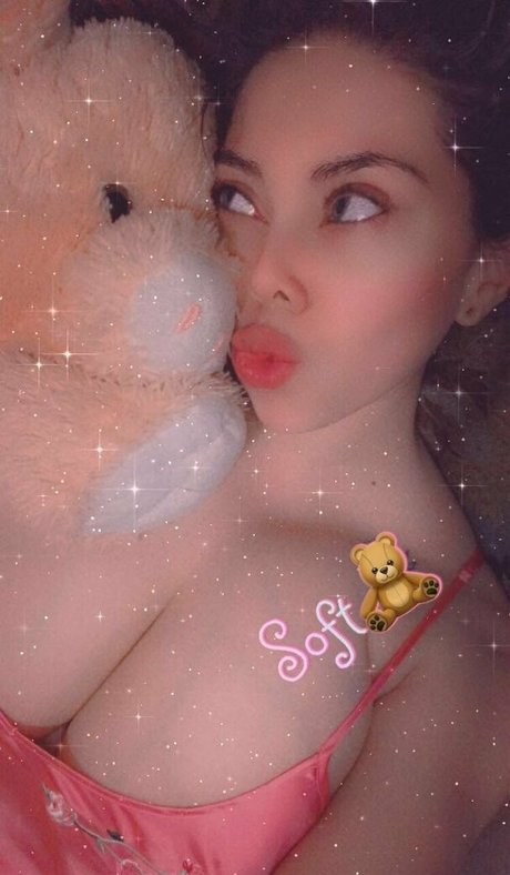 Nagie wyciekłe zdjęcie OnlyFans od Kashabaee