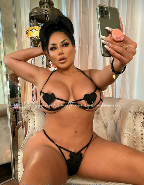 Theonlykiaramiaxxx