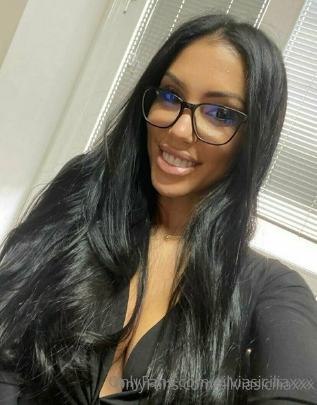 Nagie wyciekłe zdjęcie OnlyFans od Silviasiciliaxxx