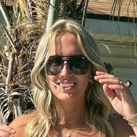 Nagie wyciekłe zdjęcie OnlyFans od Adora Nicole
