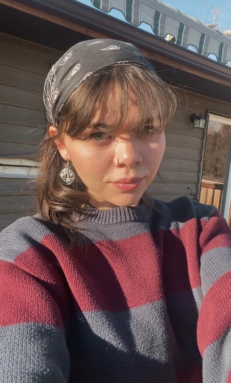 Nagie wyciekłe zdjęcie OnlyFans od Nikkiinatural