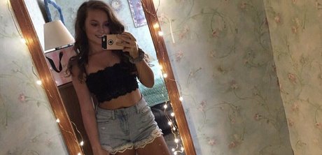 Nagie wyciekłe zdjęcie OnlyFans od Brunetteheadbaddie