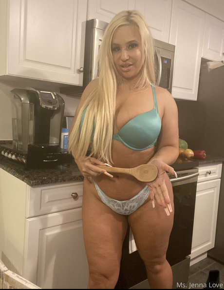 Nagie wyciekłe zdjęcie OnlyFans od Jennalovexxx