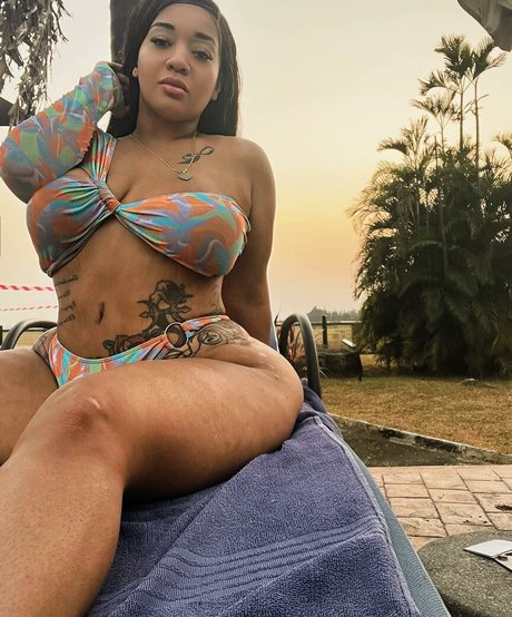 Nagie wyciekłe zdjęcie OnlyFans od Curvyrb