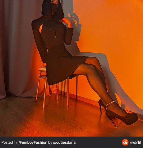 Nagie wyciekłe zdjęcie OnlyFans od Cutiesdaria