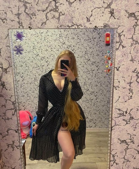 Nagie wyciekłe zdjęcie OnlyFans od Alesia Samunina