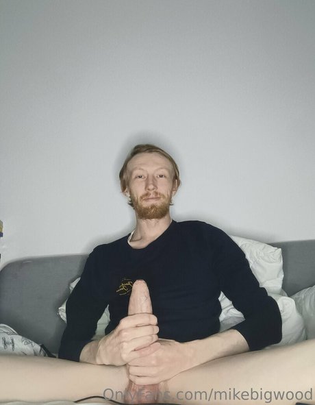 Nagie wyciekłe zdjęcie OnlyFans od Mikebigwood