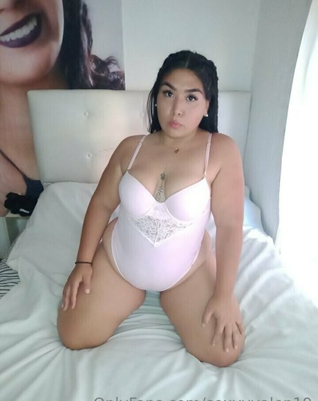 Nagie wyciekłe zdjęcie OnlyFans od Sexyyvalen19
