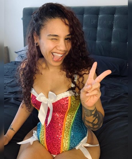 Nagie wyciekłe zdjęcie OnlyFans od Kangelstardustxo
