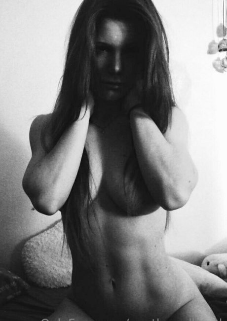 Nagie wyciekłe zdjęcie OnlyFans od Anntheredhead