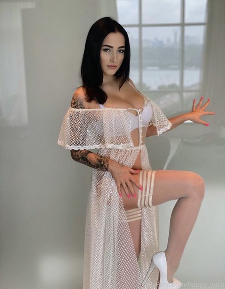 Nagie wyciekłe zdjęcie OnlyFans od Happyyulia
